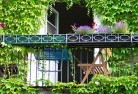 Ardlethanrooftop-and-balcony-gardens-18.jpg; ?>